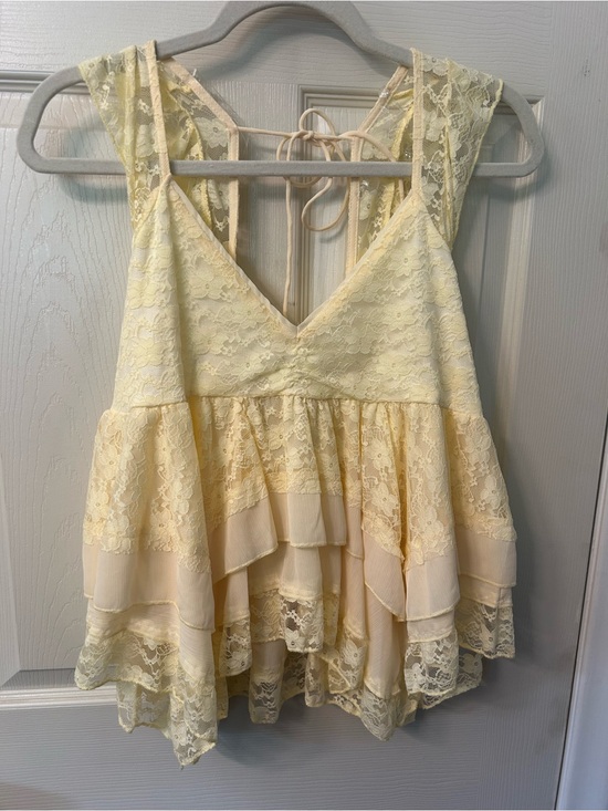 Altar'd State Tops - Altar'd State Butter Yellow Lace Tiered Tank